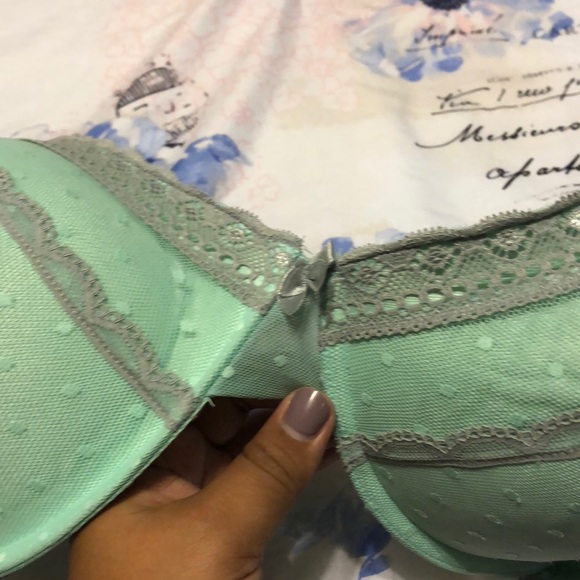 pretty turquoise padded by Candies - Picture 3 of 5